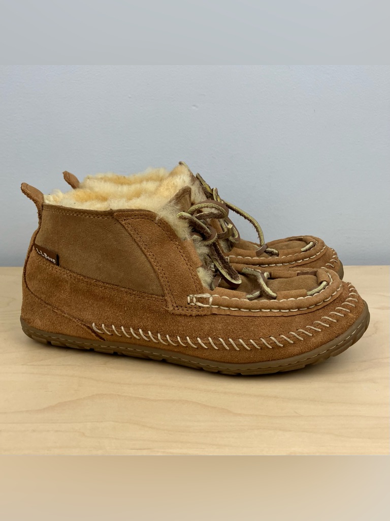 L.L. Bean Women’s Size 8.0 M Wicked Good Lodge Chukka Slipper Booties Brown